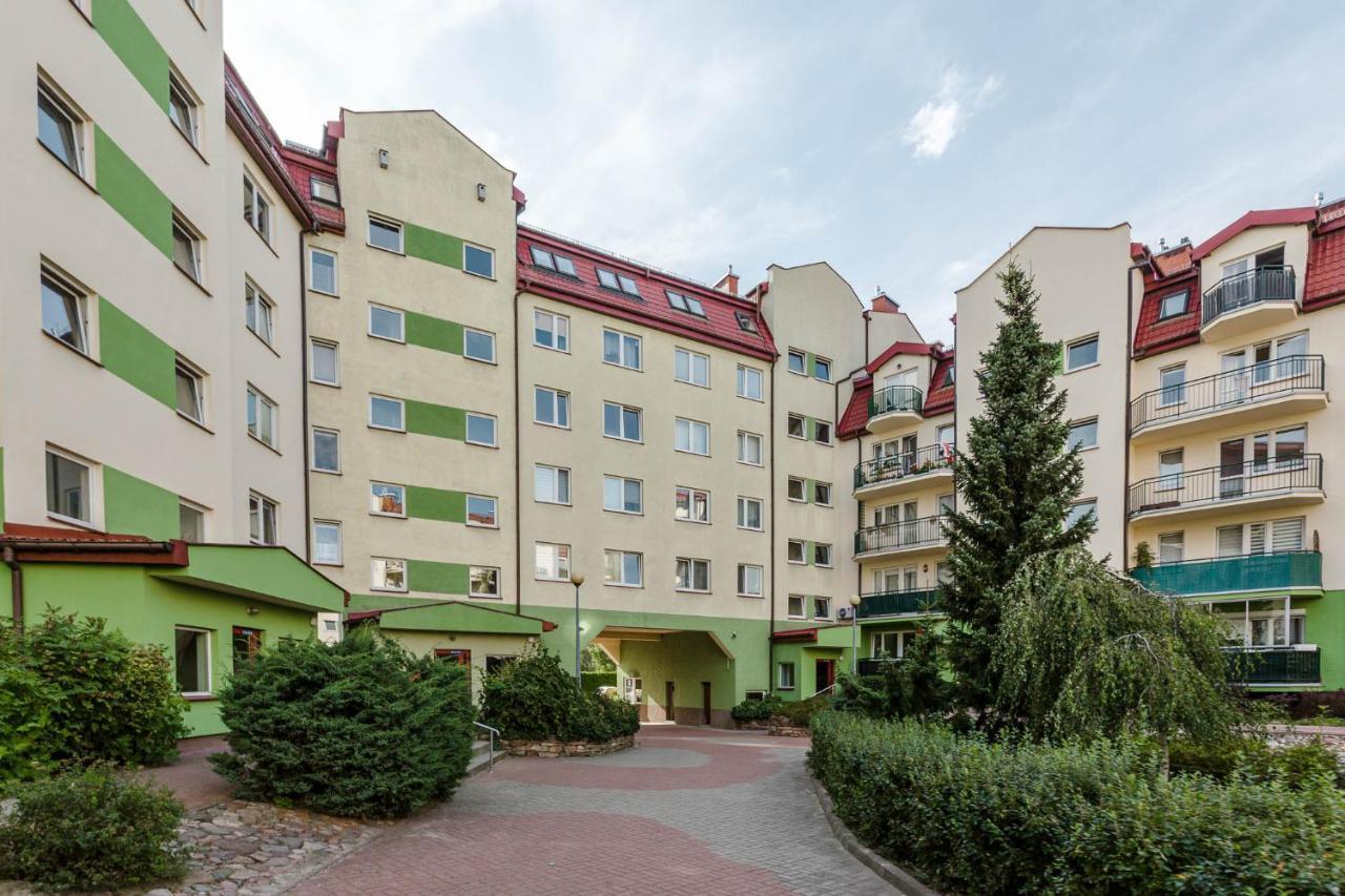 Chill Apartments Kabaty Family Warsaw Exterior photo